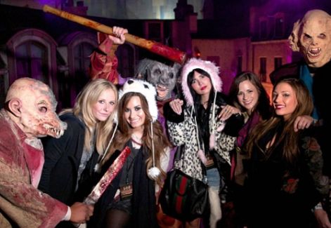 demi-lovato-panda-hat.jpg